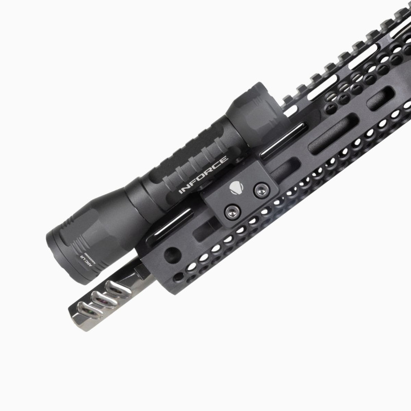 Inforce ARC 650 LR-M – Lampe tactique longue portée pour armes