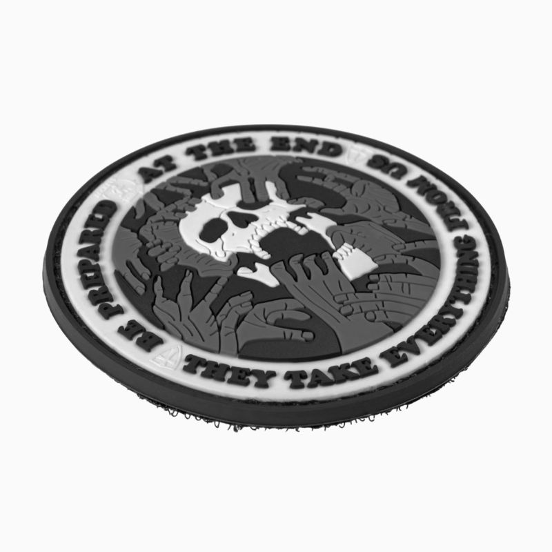 At the End – Moral patch PVC velcro | Jacket To Go