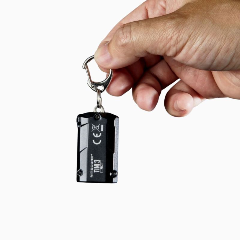 Lampe porte-clés TINI 3 600 lm OLED rechargeable Nitecore