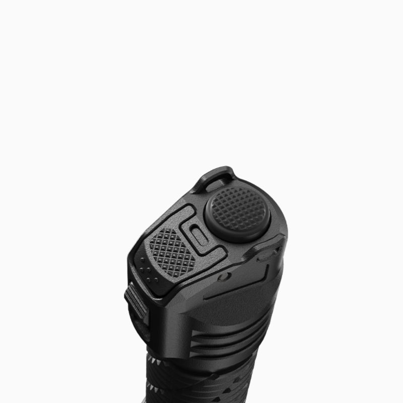 Lampe torche tactique Nitecore P17iX – 5 000 lm, 330 m